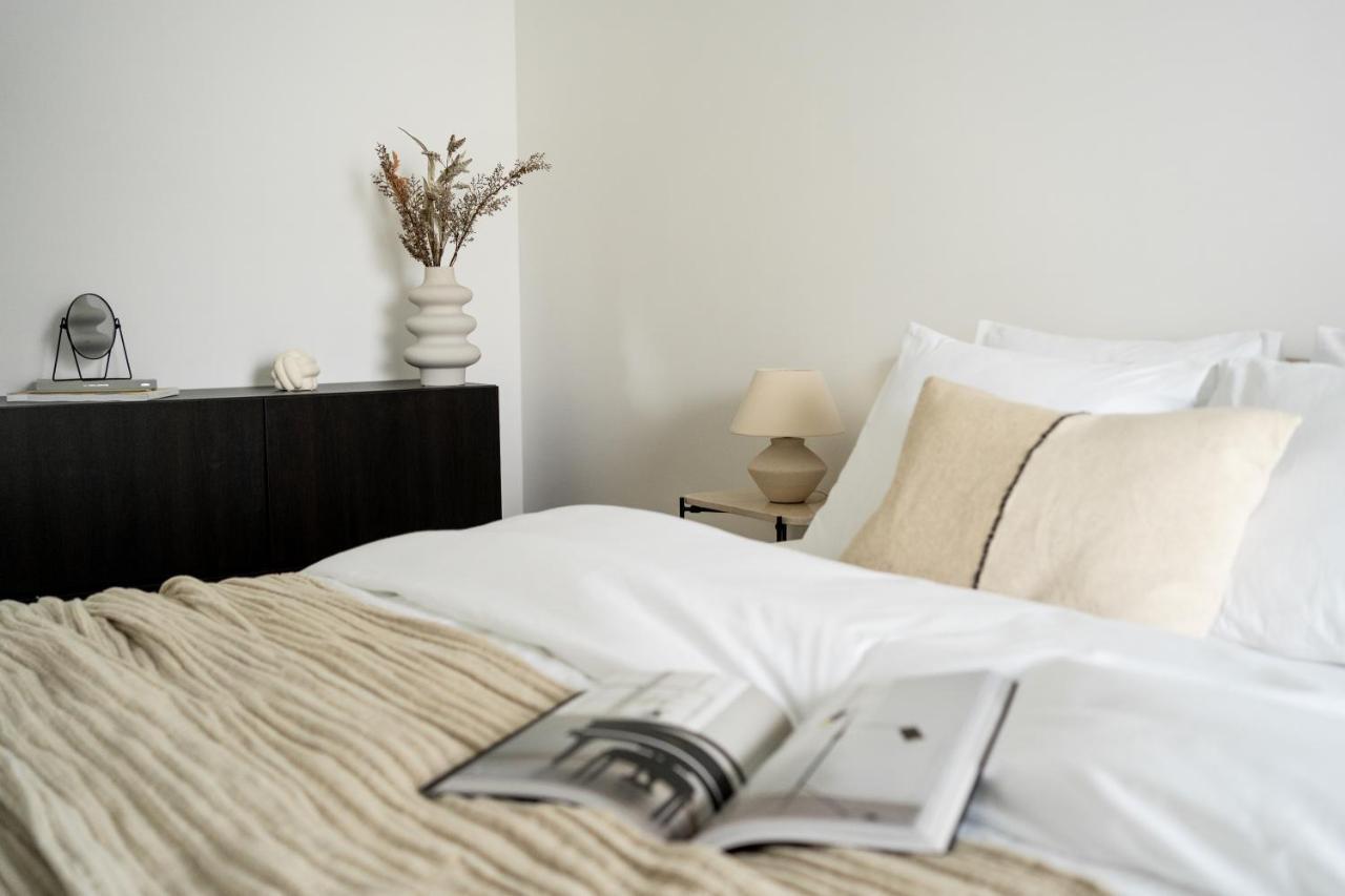 Unique & Modern Apartment Zablocie Краков Экстерьер фото